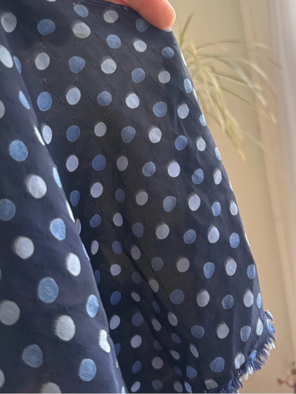 Vintage silk fringe triangle Polka Dot Navy Blue Lightweight Scarf bandana vtg - Picture 4 of 6